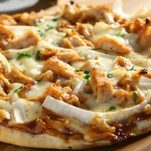 CHICKEN (Sauce Tomate, Fromage, Chicken, Champignons)