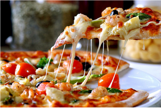 VEGETARIENNE (Sauce Tomate, Fromage, Champignons, Oignons, Olives, Poivrons, Artichauts)